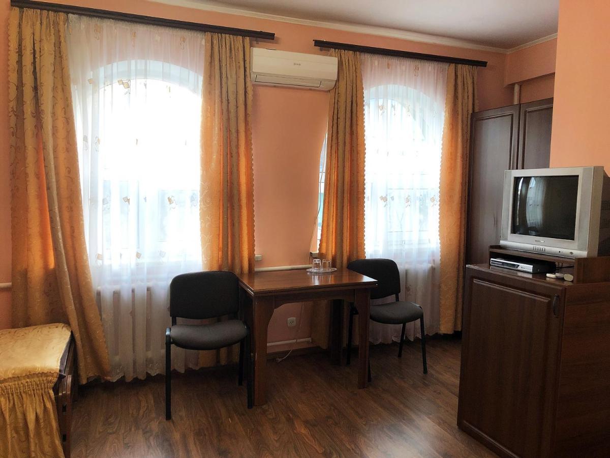 Comfort Hotel Chervonograd 外观 照片