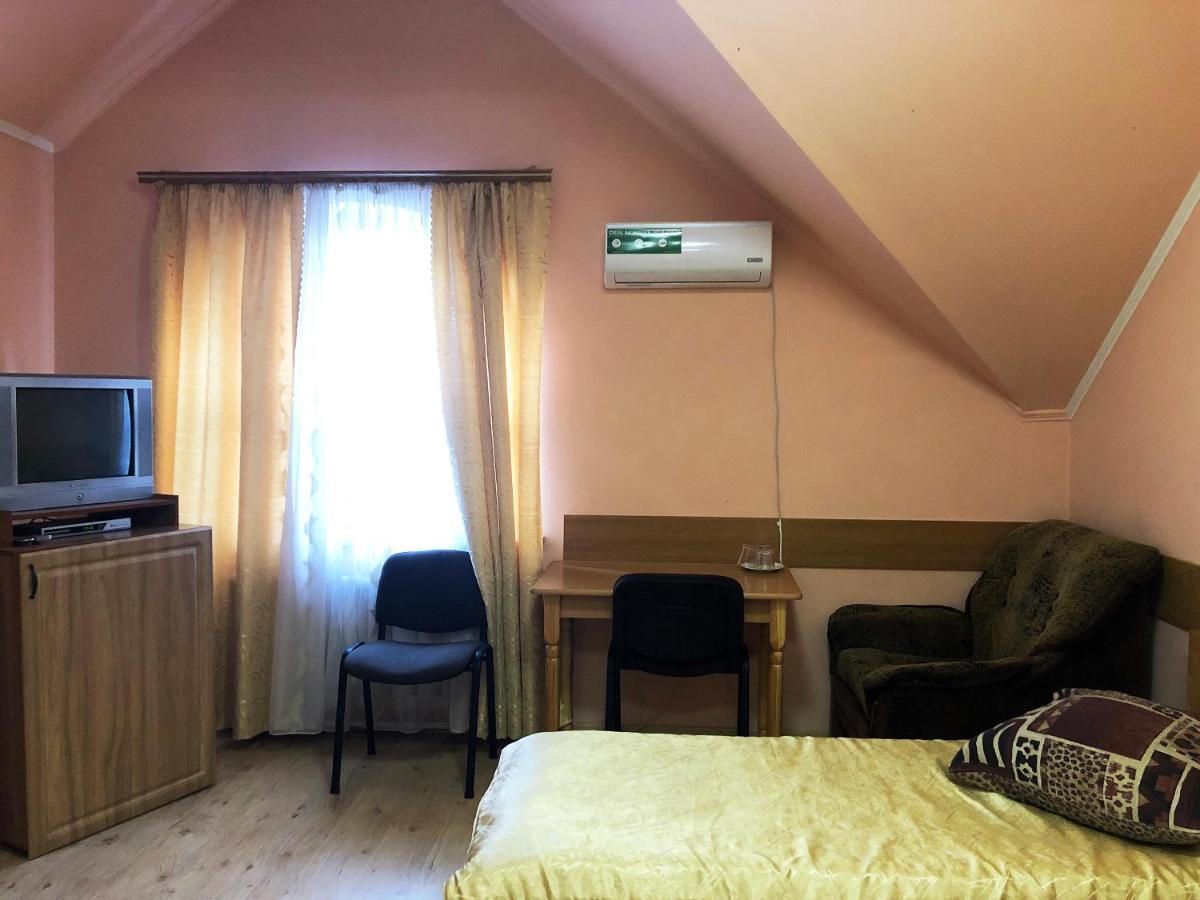 Comfort Hotel Chervonograd 外观 照片